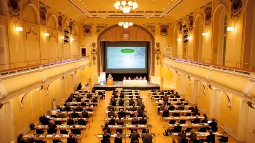 croppedimage640360-the-grand-union-hall-classroom